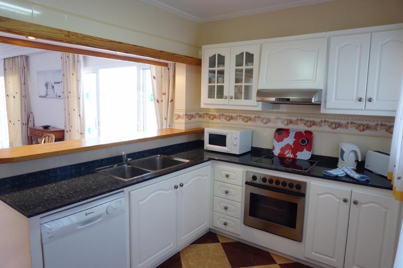 Apartamentos Punta Prima Beach Luaran gambar