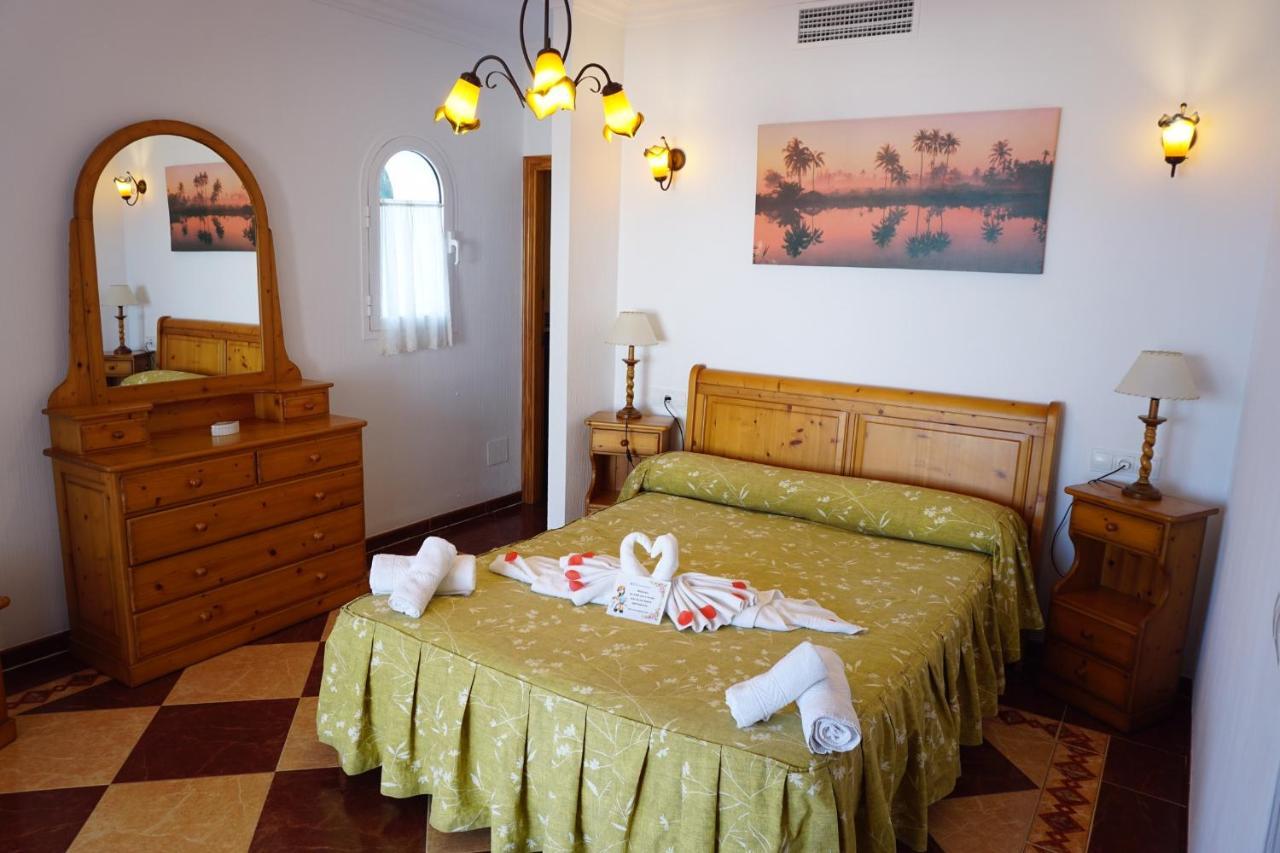 Apartamentos Punta Prima Beach Luaran gambar