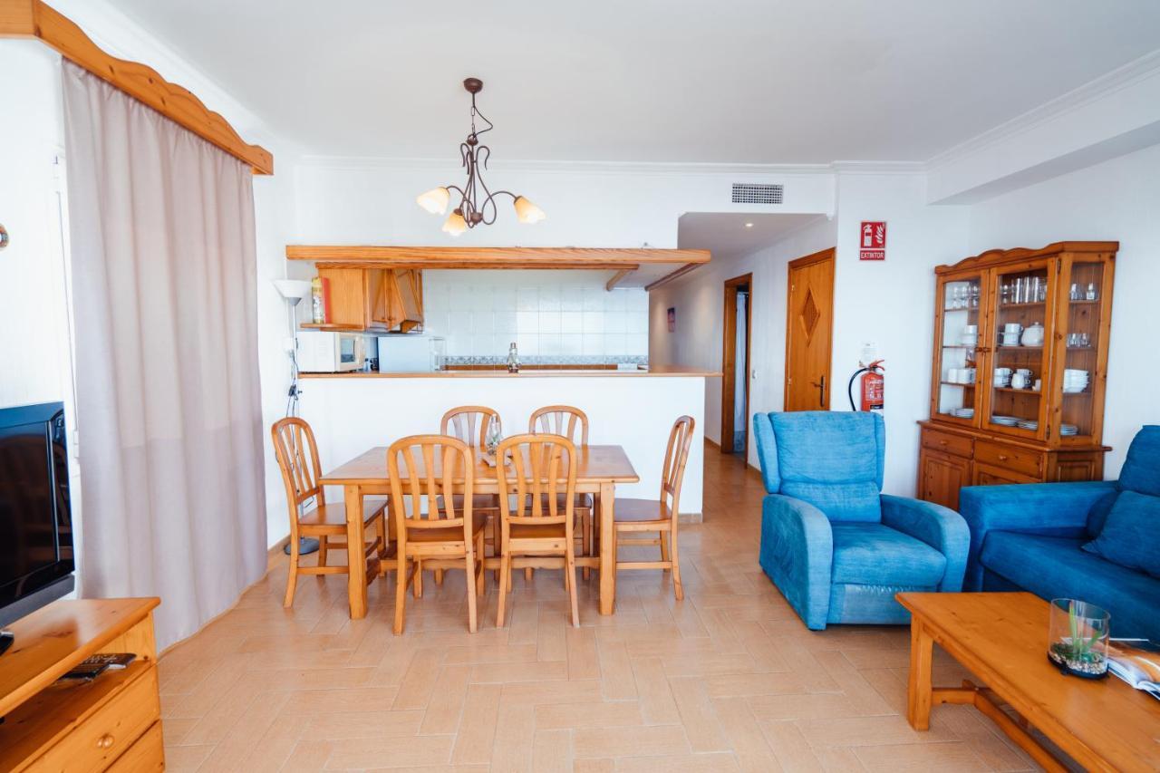 Apartamentos Punta Prima Beach Luaran gambar