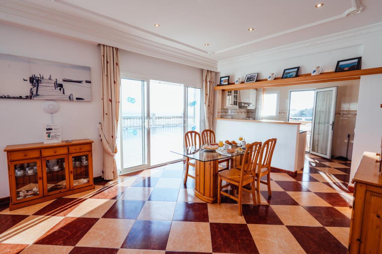 Apartamentos Punta Prima Beach Luaran gambar