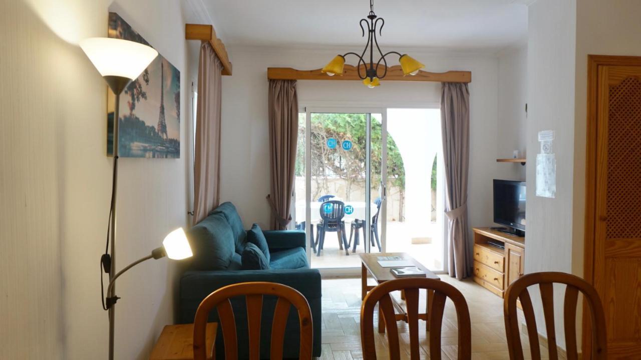Apartamentos Punta Prima Beach Luaran gambar